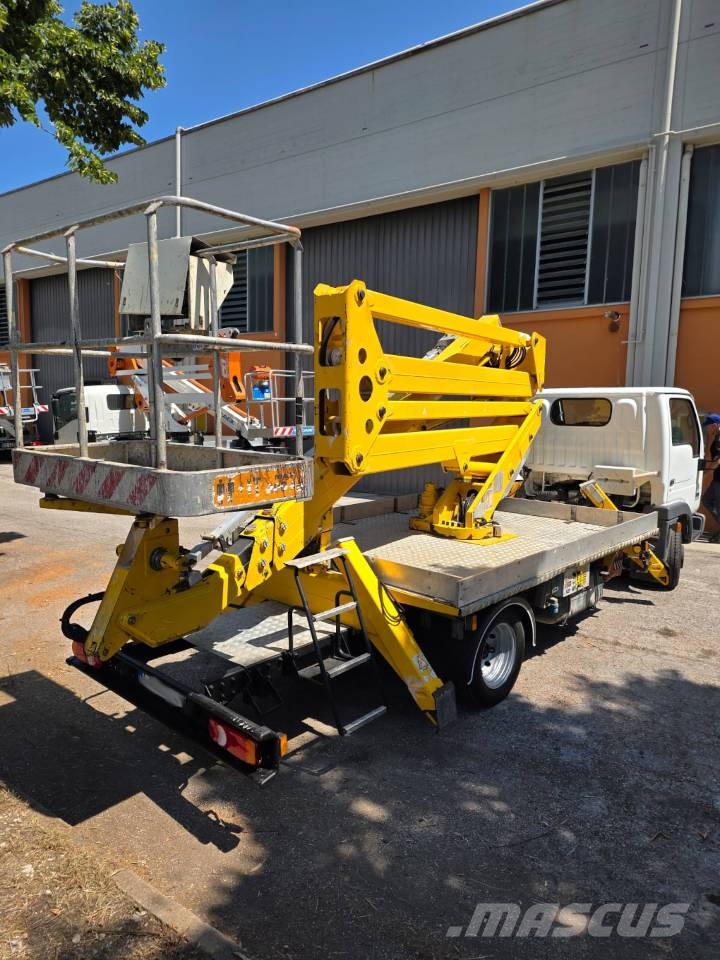 Isoli PNT 205 Truck mounted platforms