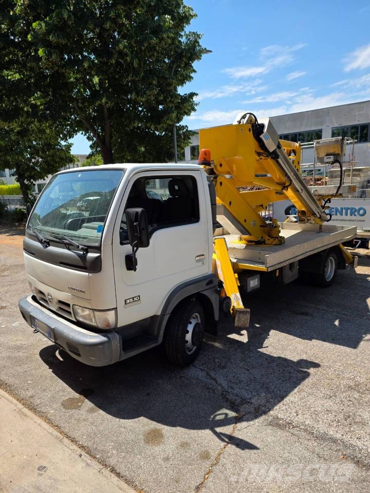Isoli PNT 205 Truck mounted platforms