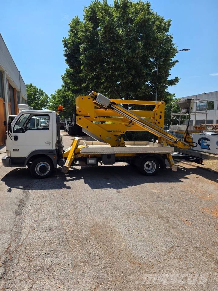 Isoli PNT 205 Truck mounted platforms