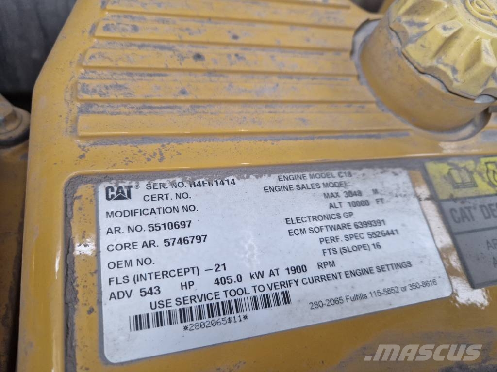 CAT 395 Bagri goseničarji