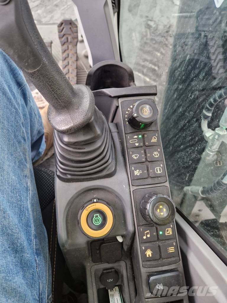 CAT 395 Bagri goseničarji