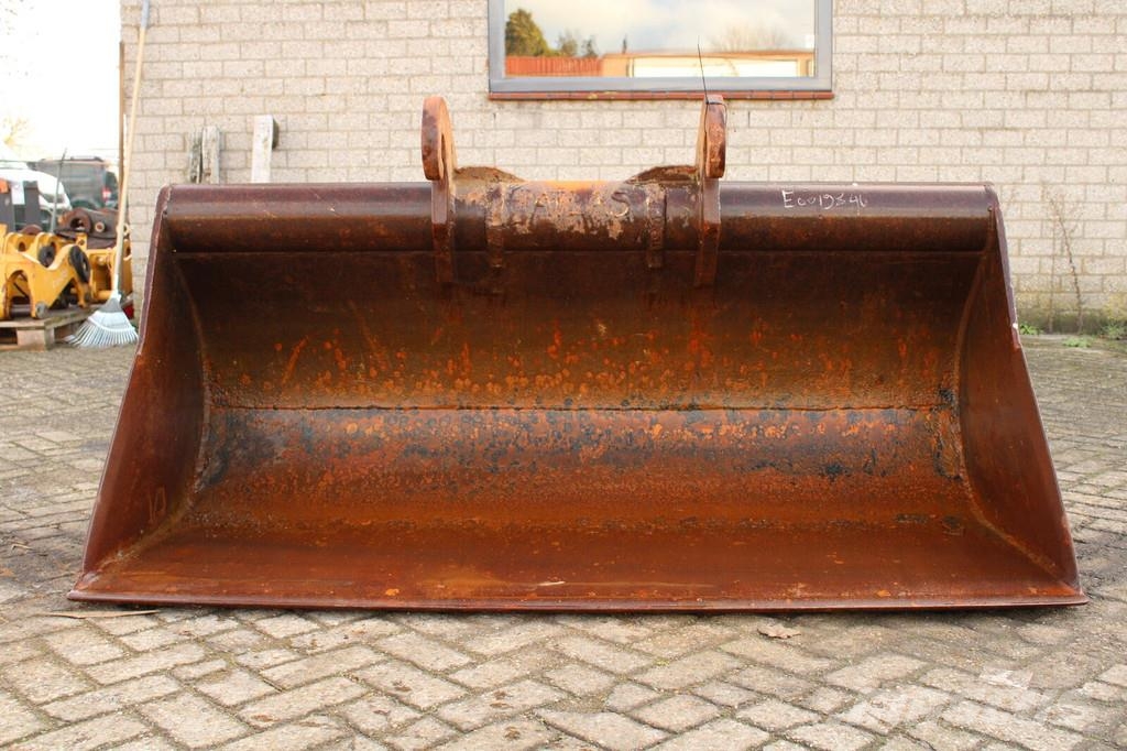 Verachtert DITCH CLEANING BUCKET NG-3-1900 – CW30 Buckets