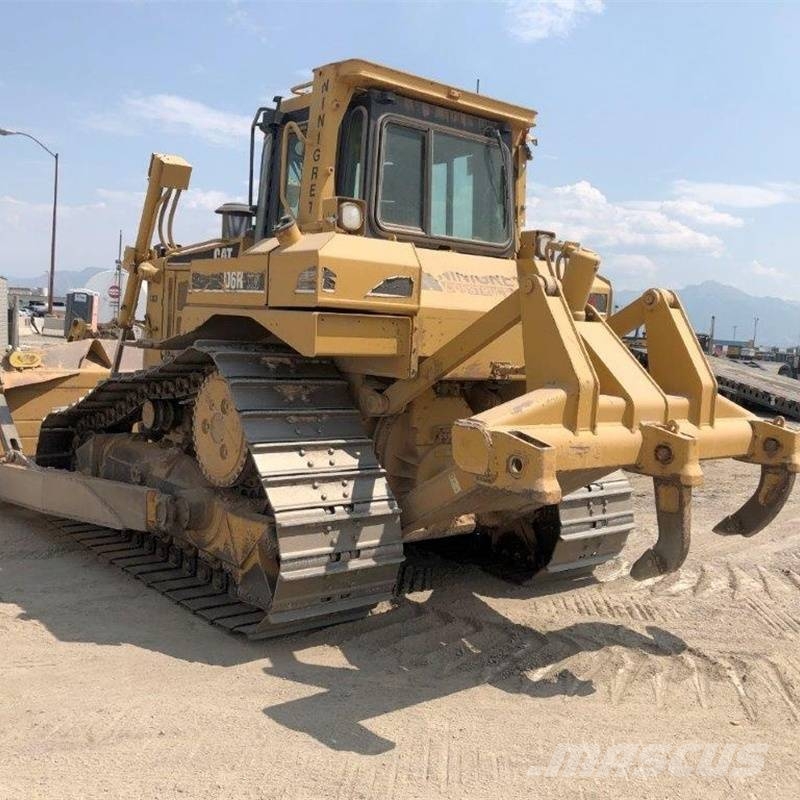 CAT D 6 R Pásové dozéry
