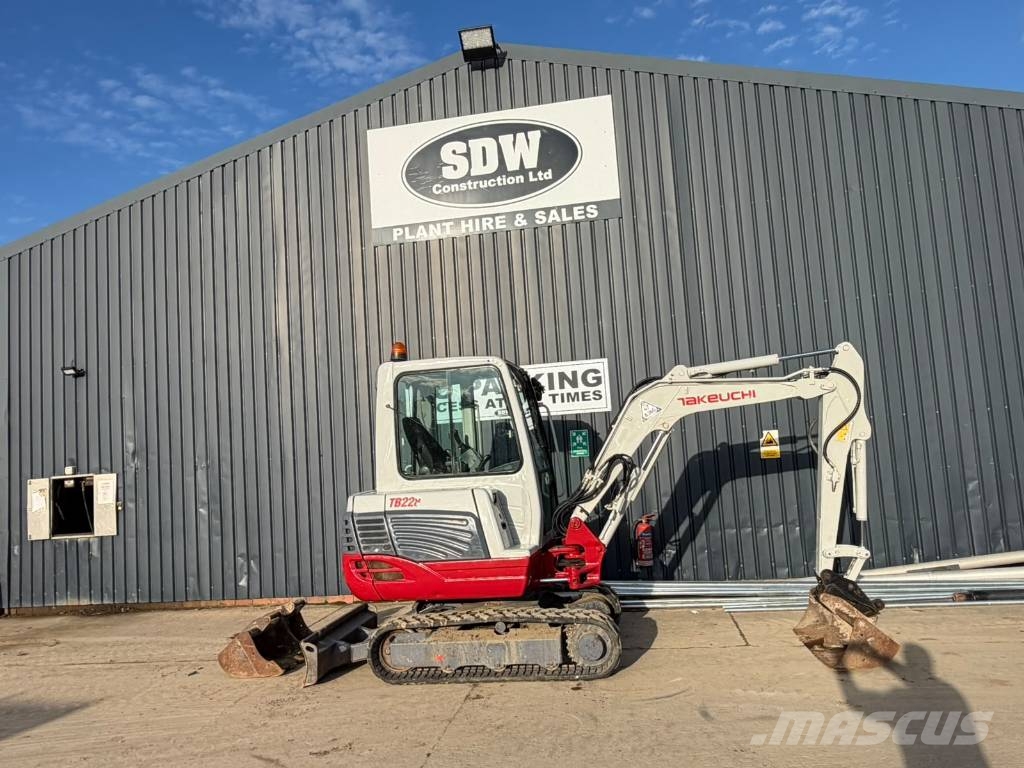 Takeuchi TB 228 Mini rýpadla < 7t