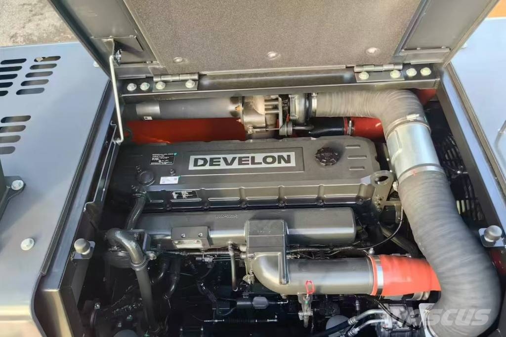 Develon DX 360 LCA Gravemaskiner på larvebånd