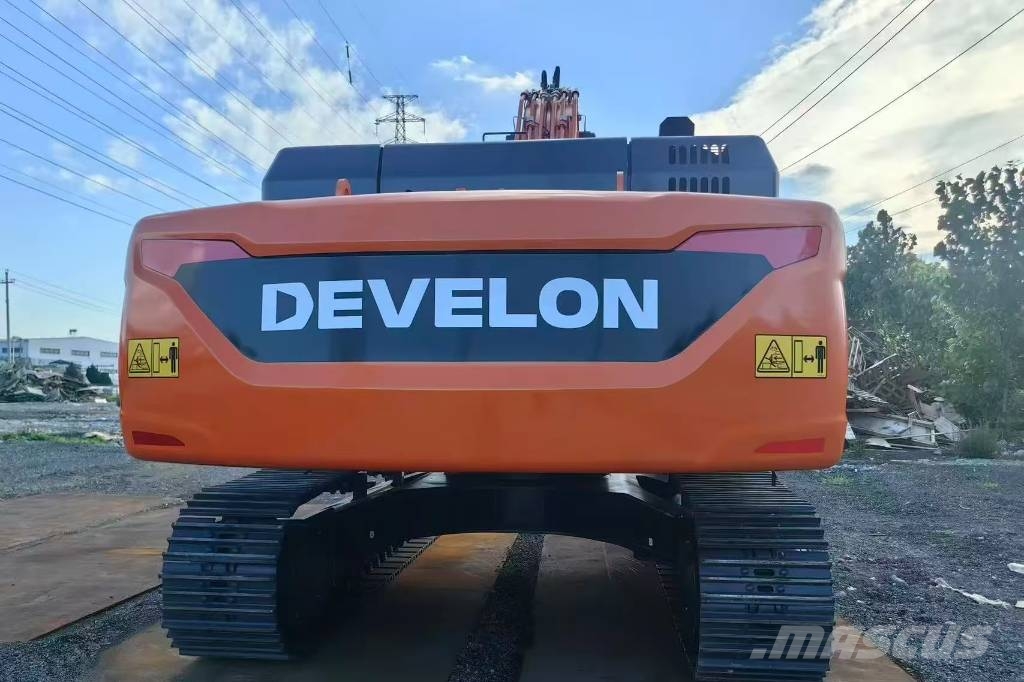 Develon DX 360 LCA Gravemaskiner på larvebånd