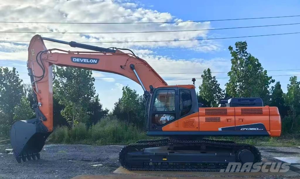 Develon DX 360 LCA Gravemaskiner på larvebånd