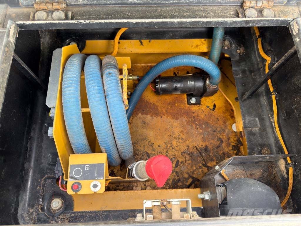 CAT 320E L Bagri goseničarji