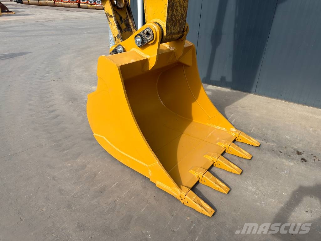 CAT 320E L Bagri goseničarji