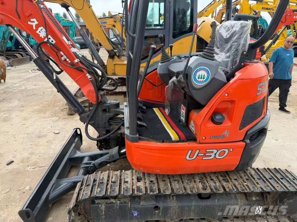Kubota U 30 حفارات صغيرة أقل من 7 طن (حفارات صغيرة)