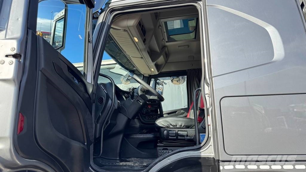 Iveco S-WAY 480 4X2 tractor unit - RETARDER - TIPP. HY. Naudoti vilkikai