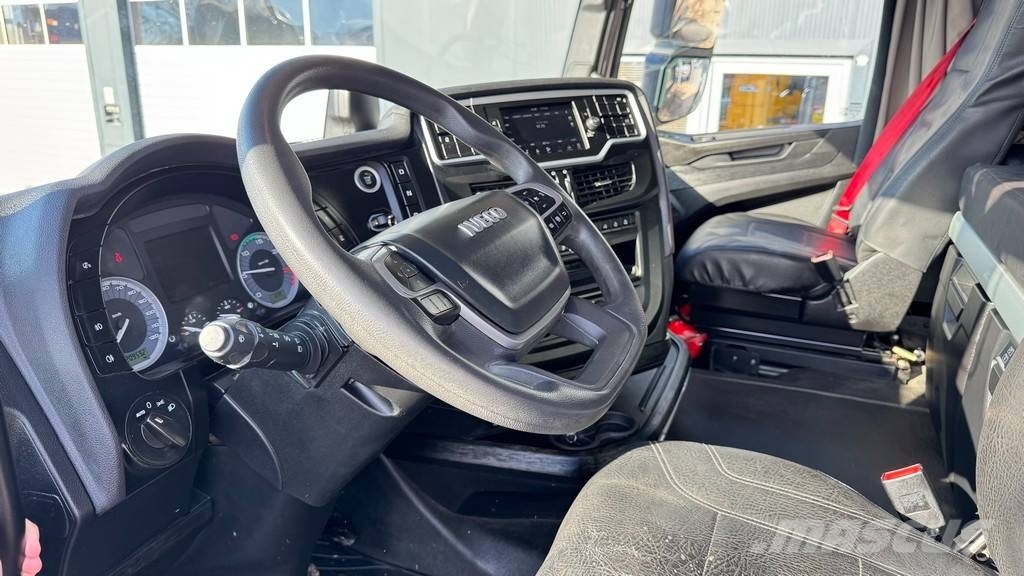 Iveco S-WAY 480 4X2 tractor unit - RETARDER - TIPP. HY. Naudoti vilkikai