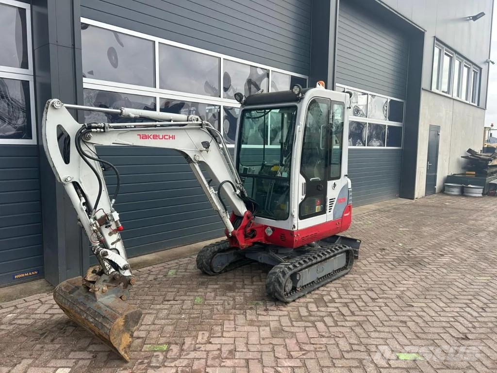 Takeuchi TB219 حفارات صغيرة أقل من 7 طن (حفارات صغيرة)
