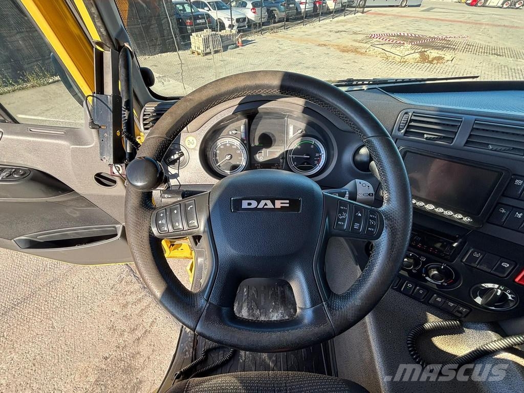 DAF CF 370 6x2*4 JOAB VL 18 U Camion multibenne