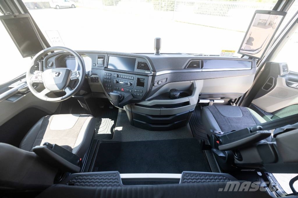 MAN TGX 28.520 6x2=2 BL SA KAMPANJ! Sattelzugmaschinen
