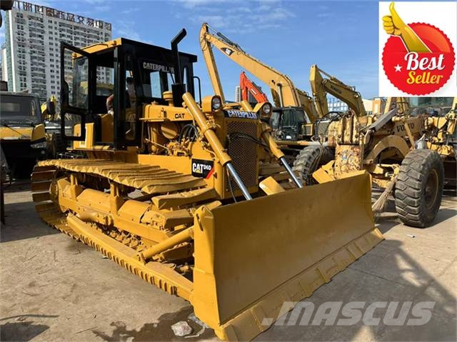 CAT D 6 D lánctalpas dózerek