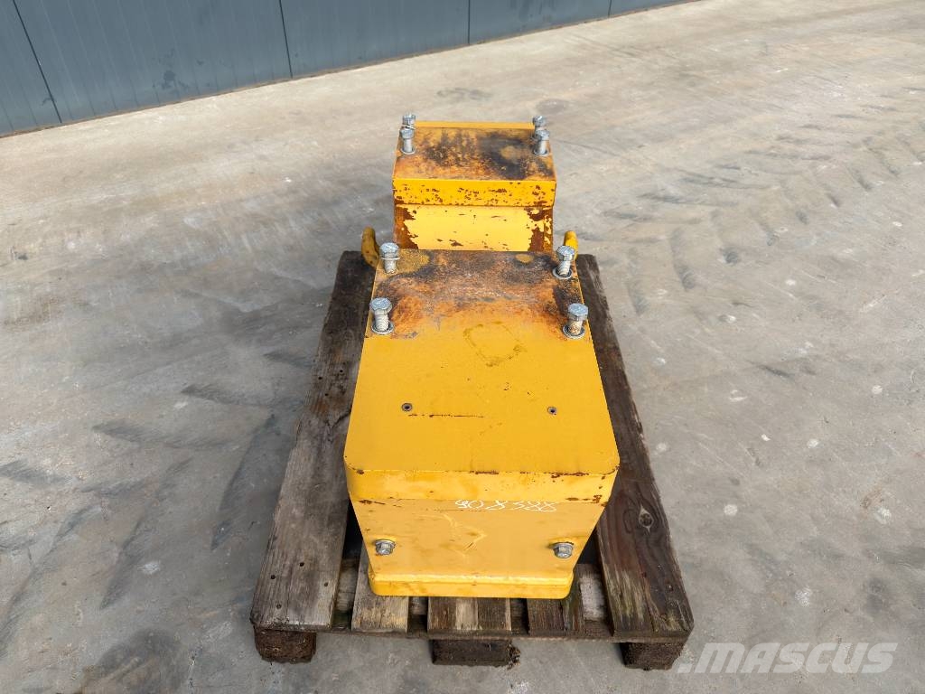 CAT 12M / 12M2 / 12M3 / 140M / 140M2 / 140M3 / 160M / Ostale komponente za građevinarstvo