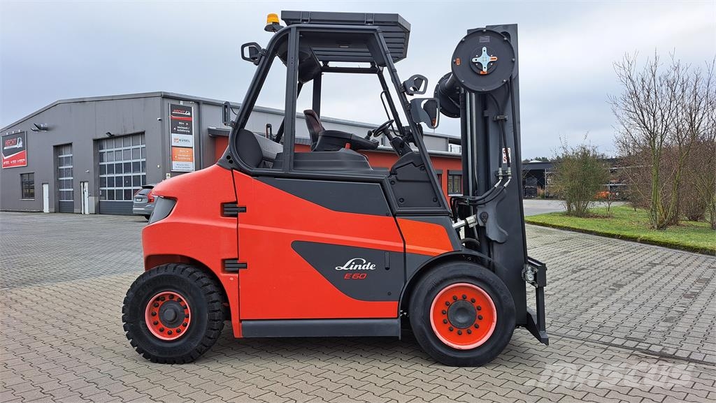 Linde E60 电动叉车