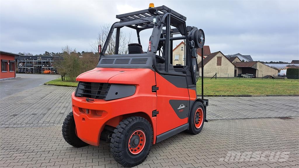 Linde E60 电动叉车