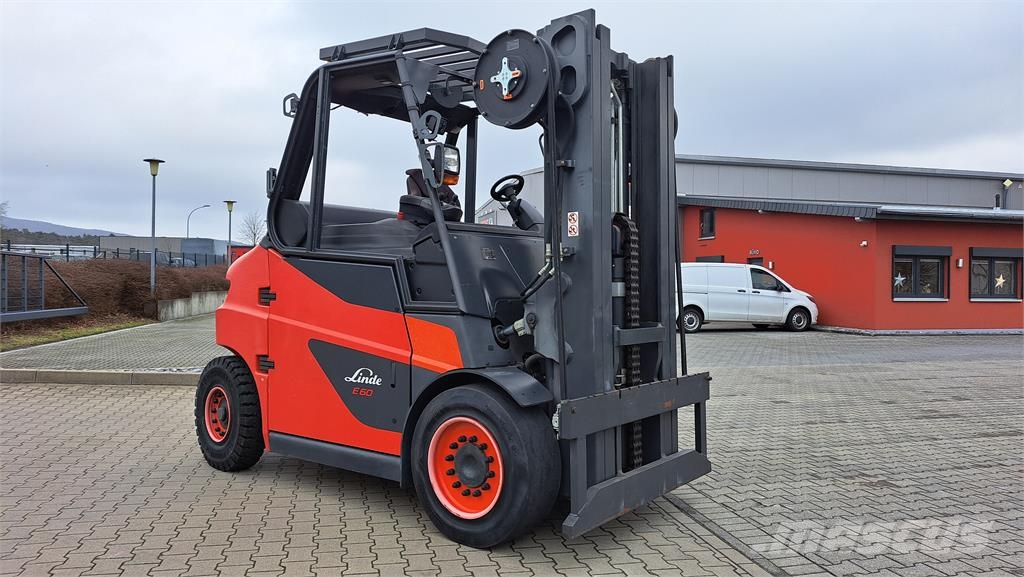 Linde E60 电动叉车