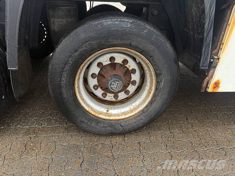 Krone Refrigerated trailer / Kühlauflieger Chladiarenské návesy