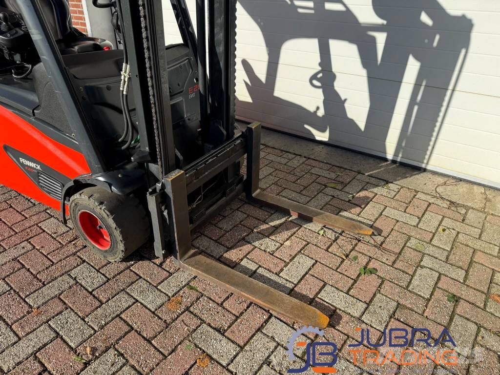Linde E20L-02 شاحنات ذات رافعات شوكية تعمل بالكهرباء