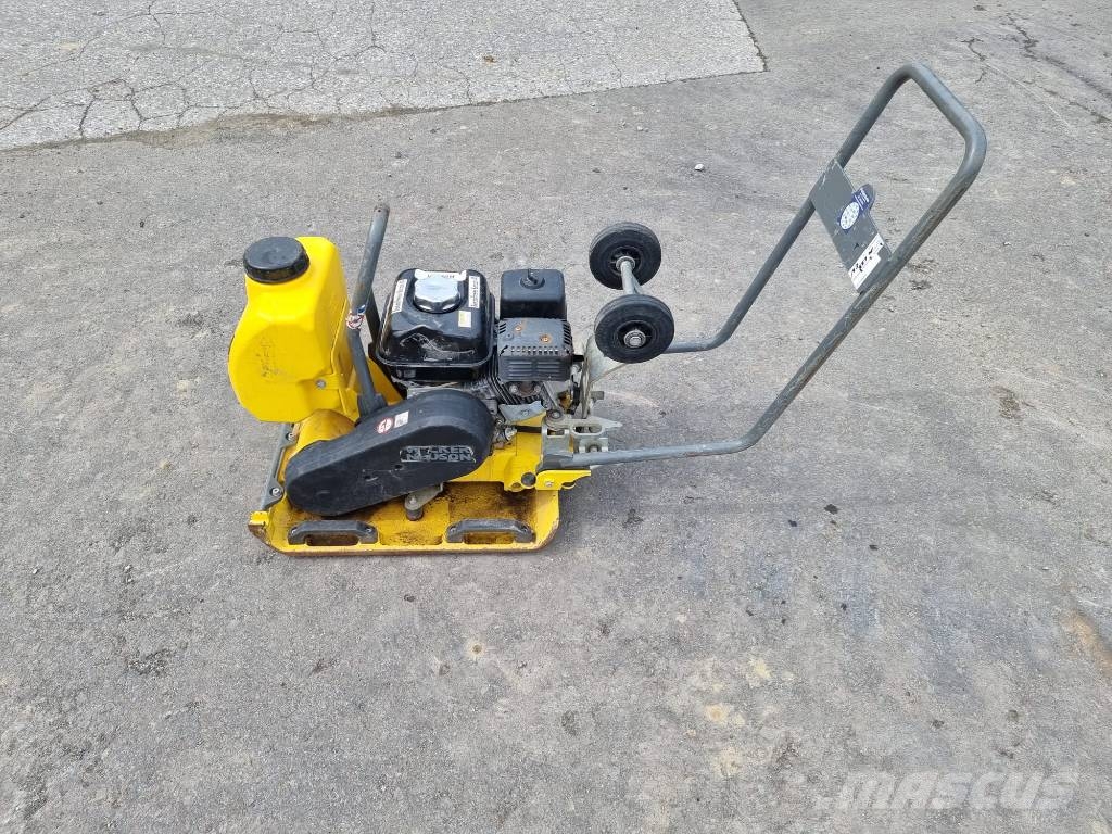 Wacker Neuson VP 1550 AW Tärylevyt