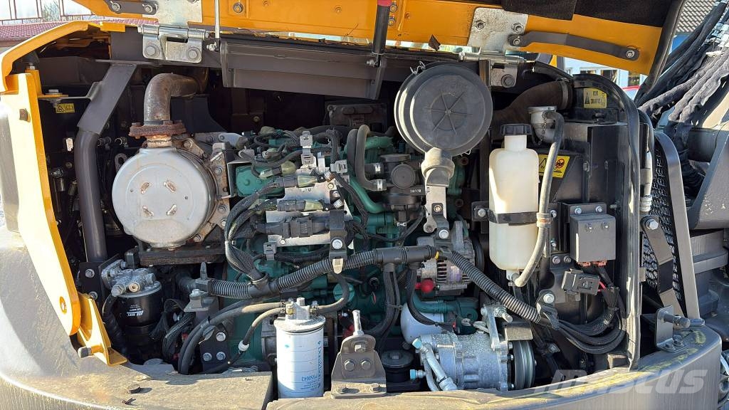 Volvo ECR 88 D حفارات وسط 7 طن - 12 طن
