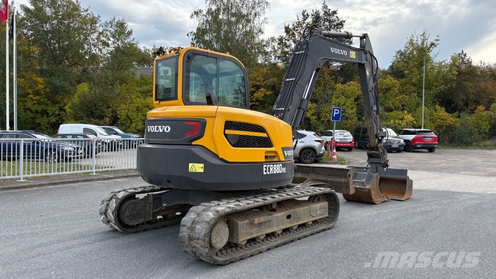 Volvo ECR88D Excavatoare 7t - 12t