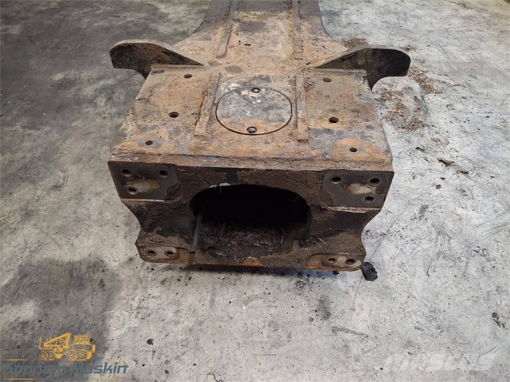 Komatsu 845 Used/Beg Muut