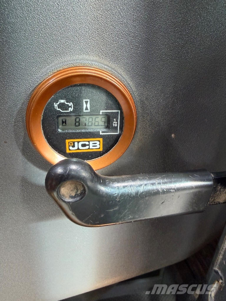 JCB 150 X HD Koparki gąsienicowe