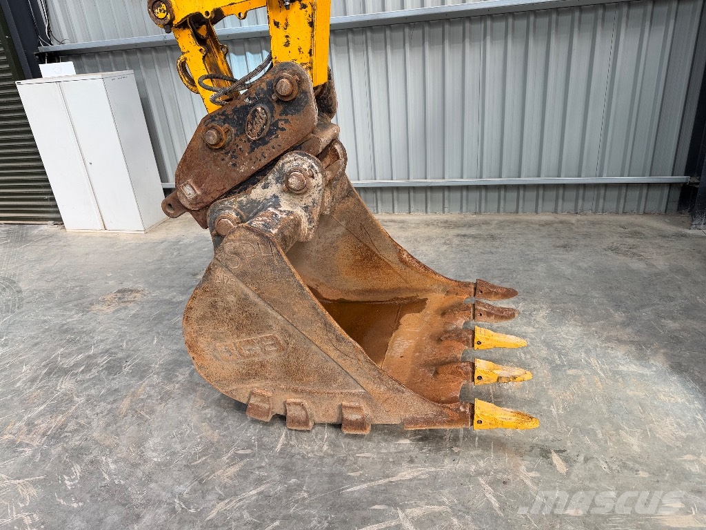 JCB 150 X HD Koparki gąsienicowe