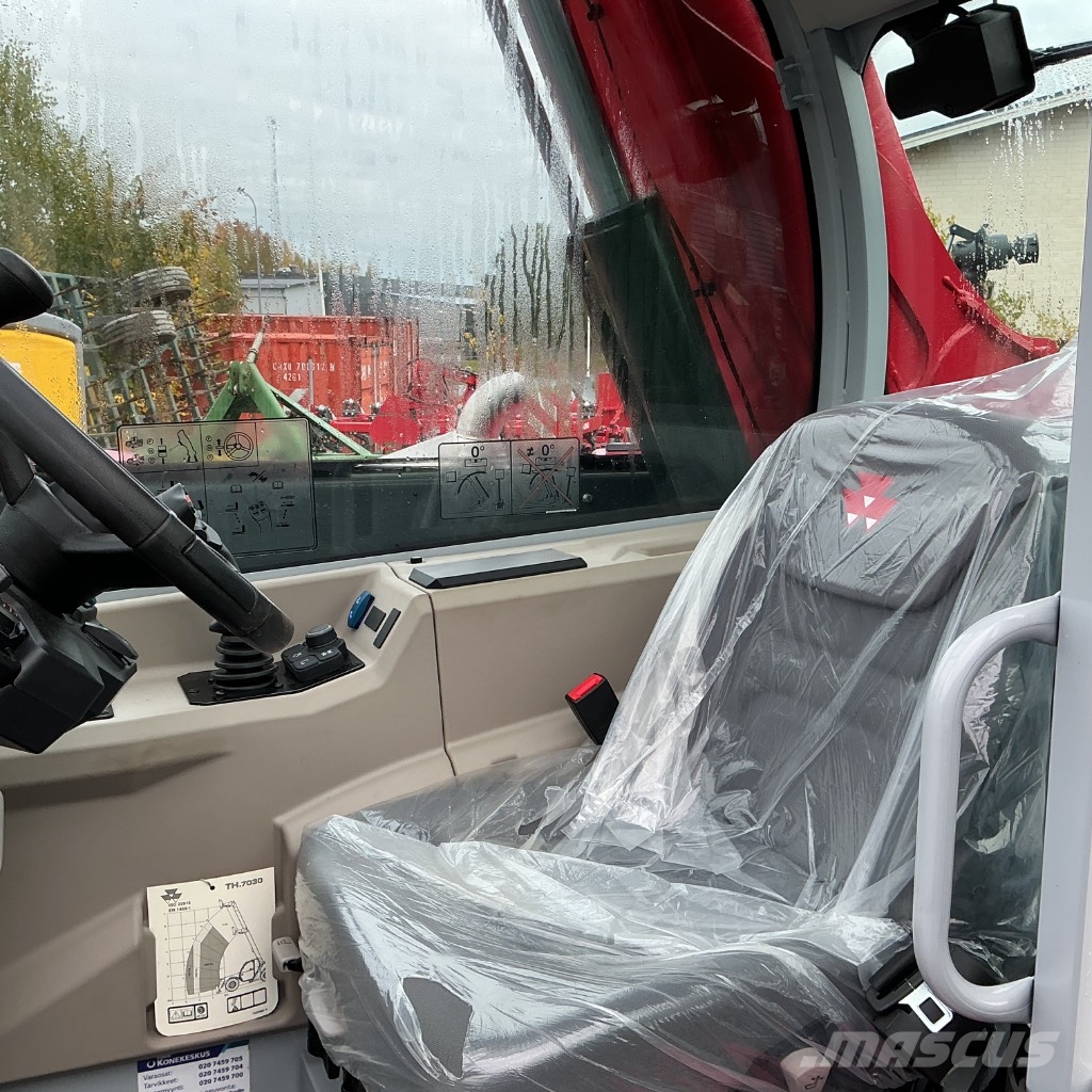 Massey Ferguson TH 7030 Maatalouskurottajat