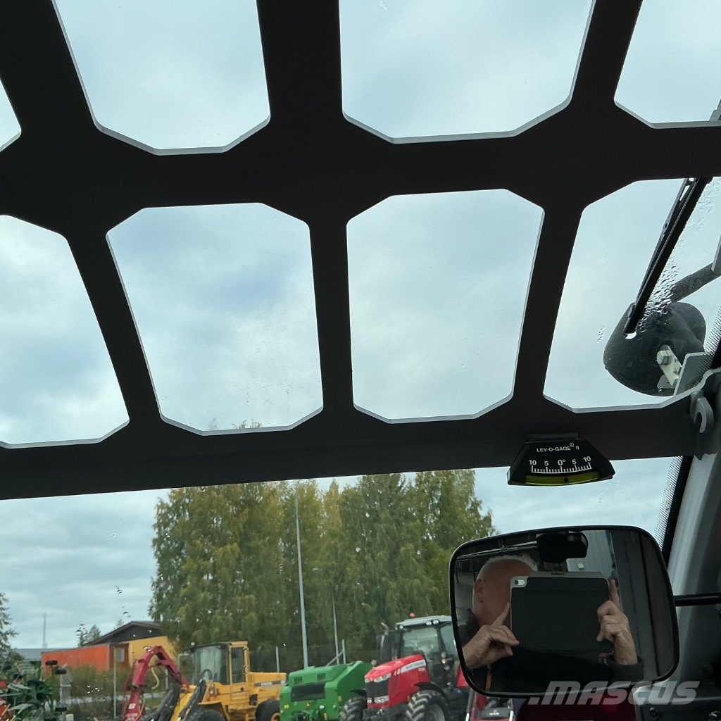 Massey Ferguson TH 7030 Maatalouskurottajat