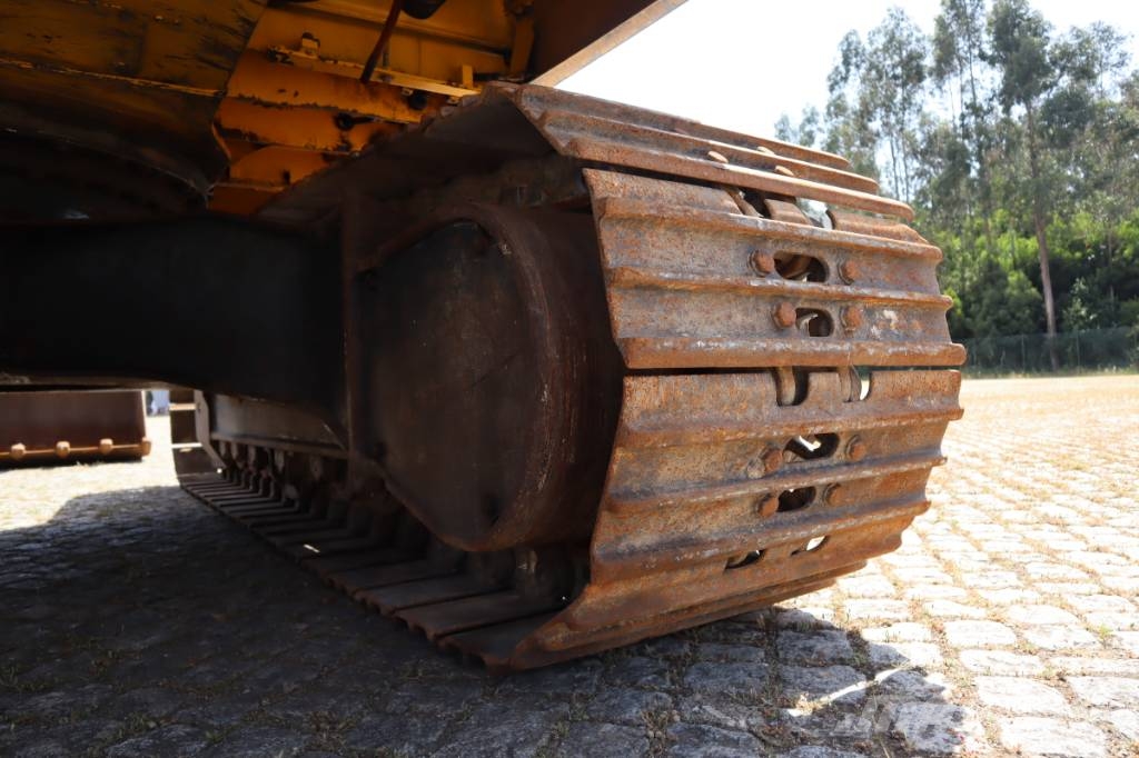 Komatsu PC 160 LC-7E0 حفارات زحافة