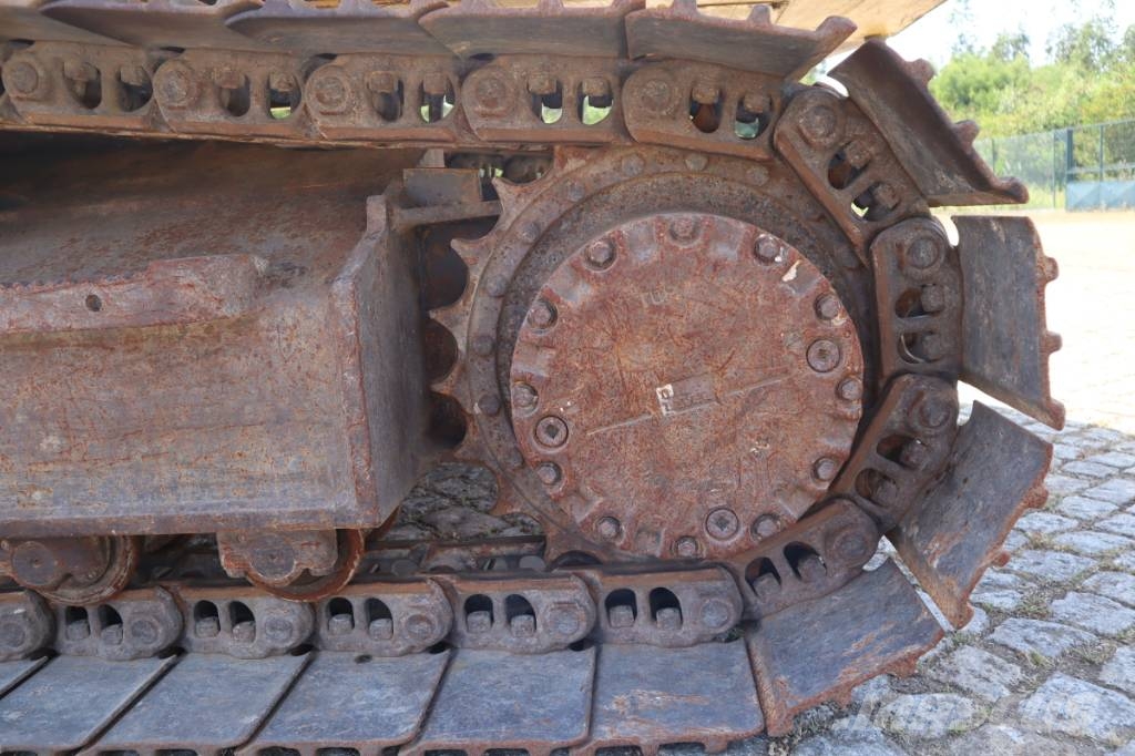 Komatsu PC 160 LC-7E0 حفارات زحافة