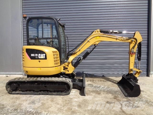 CAT 302.7 D Εκσκαφάκι (διαβολάκι) < 7t