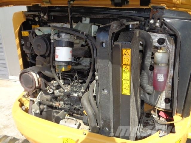 CAT 302.7 D Εκσκαφάκι (διαβολάκι) < 7t