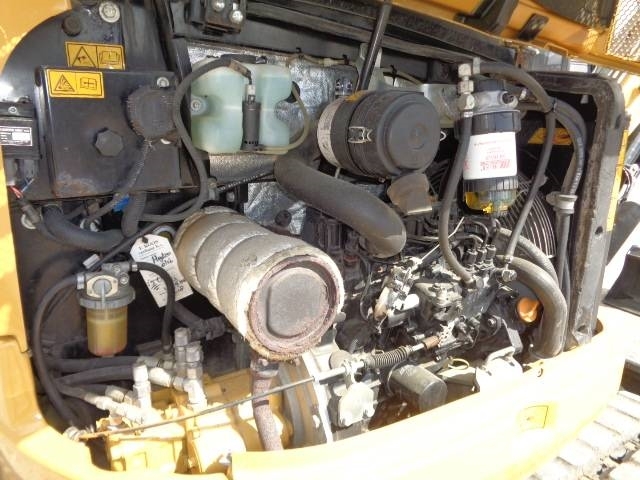 CAT 302.7 D Εκσκαφάκι (διαβολάκι) < 7t