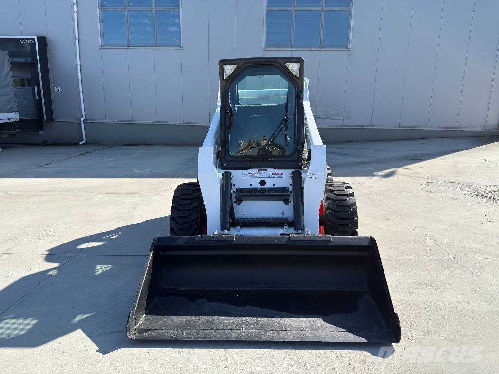 Bobcat S 250 Liukuohjatut kuormaajat
