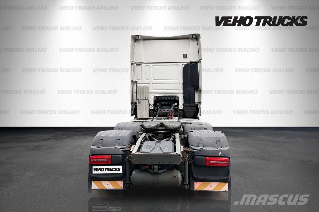 DAF FTS XF530Z 6x2 FULL BOOGIE وحدات الجر