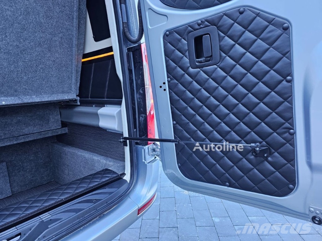 Mercedes-Benz Mercedes-Benz Sprinter 519CDI - Luxury minibus Междуградски автобуси