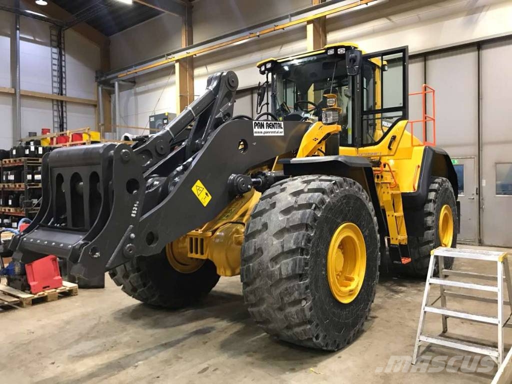 Volvo L220H Uthyres/For Rental Kolové nakladače
