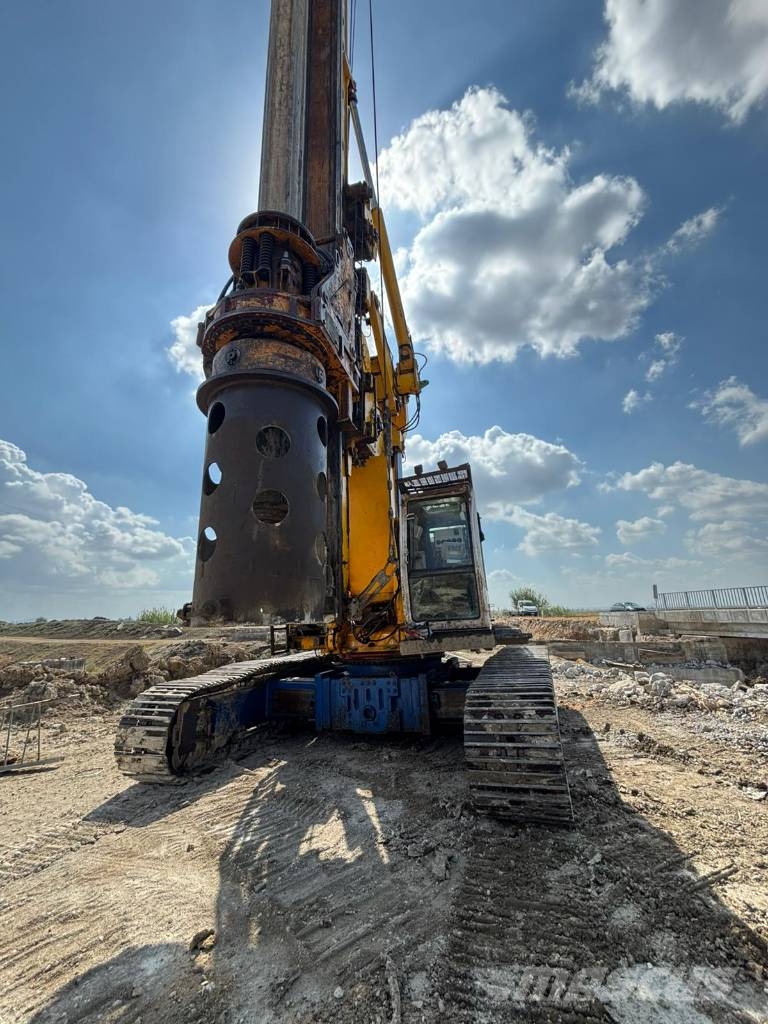 Bauer BG 24 H Zware boorinstallaties