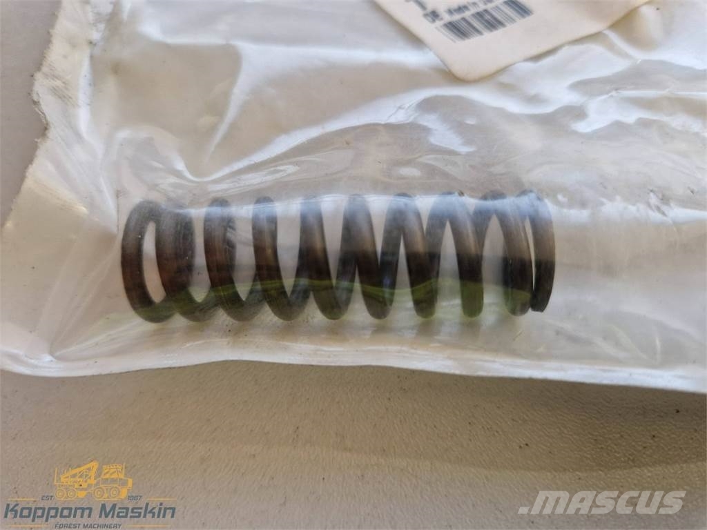 Timberjack / John Deere F010166 Transmission