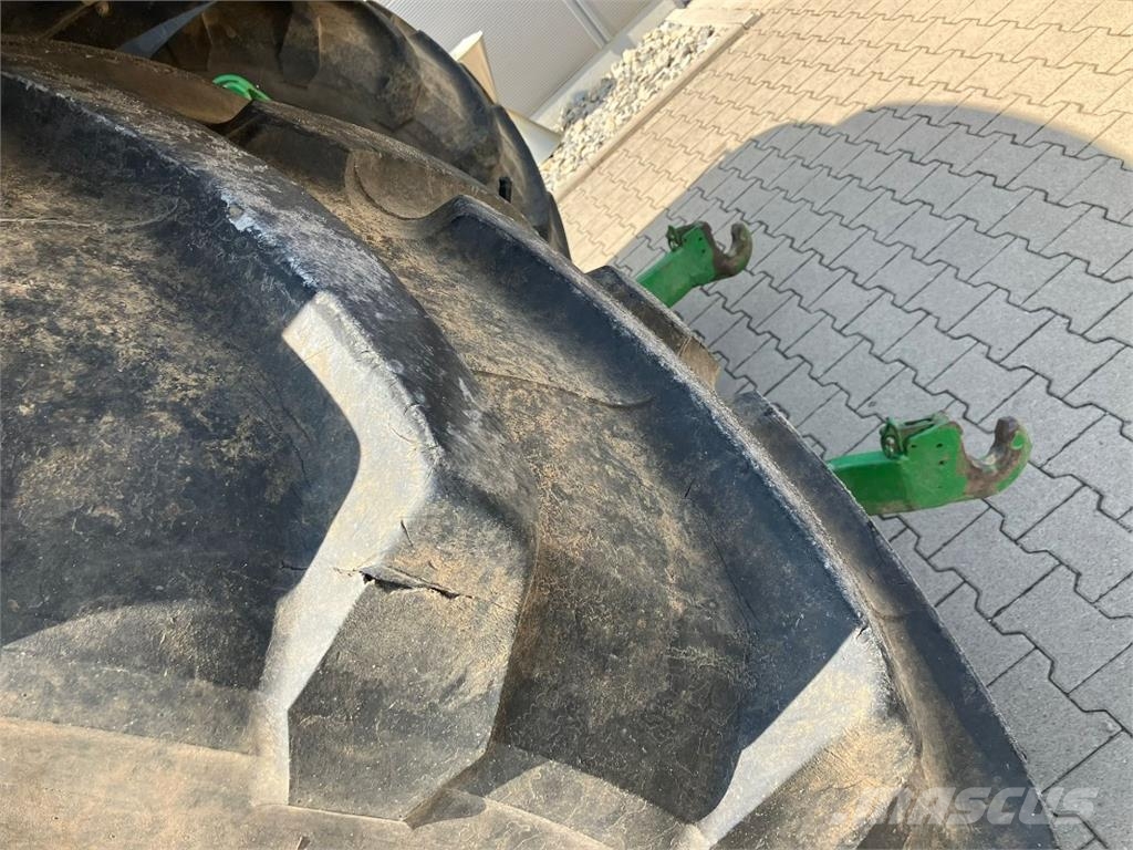 John Deere 6250R Trattori