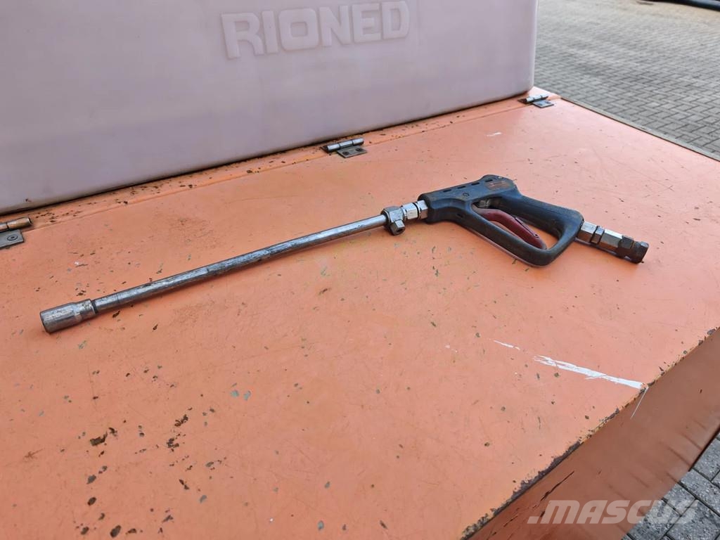 Rioned High-pressure cleaner Vysokotlaké mycí stroje