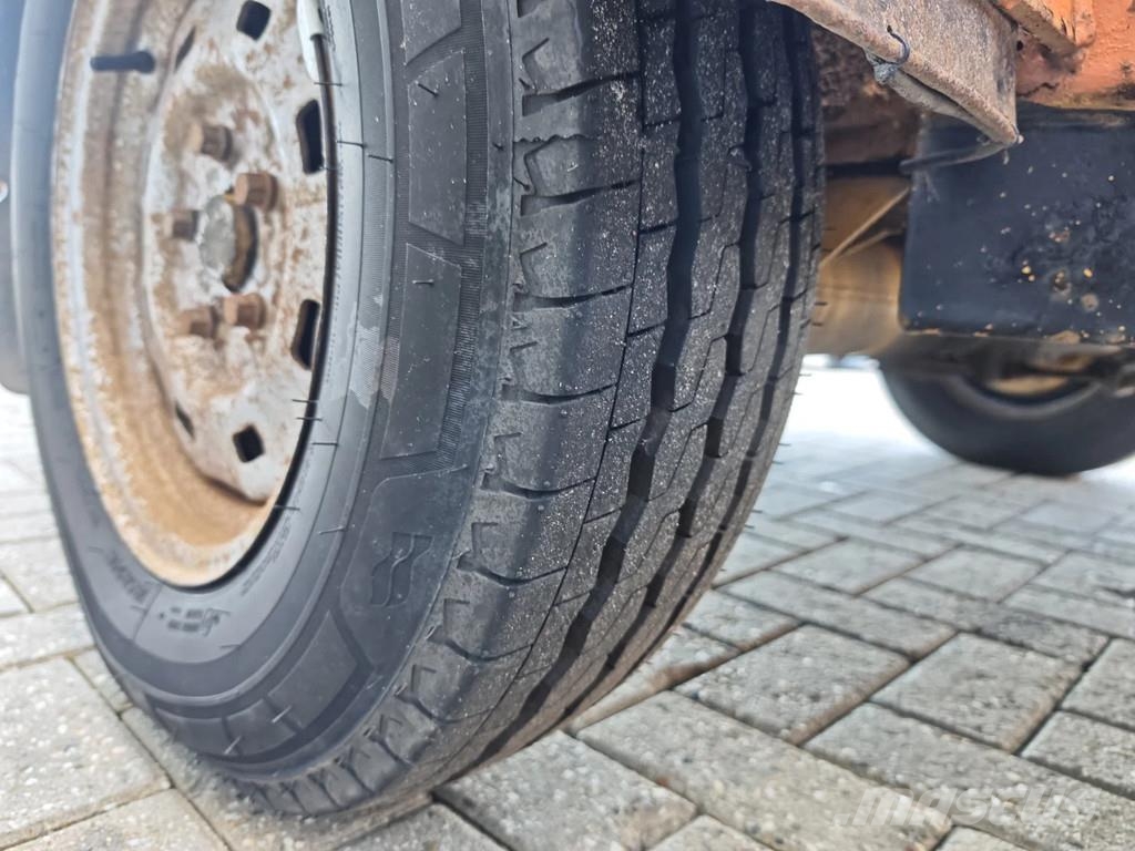Rioned High-pressure cleaner Vysokotlaké mycí stroje