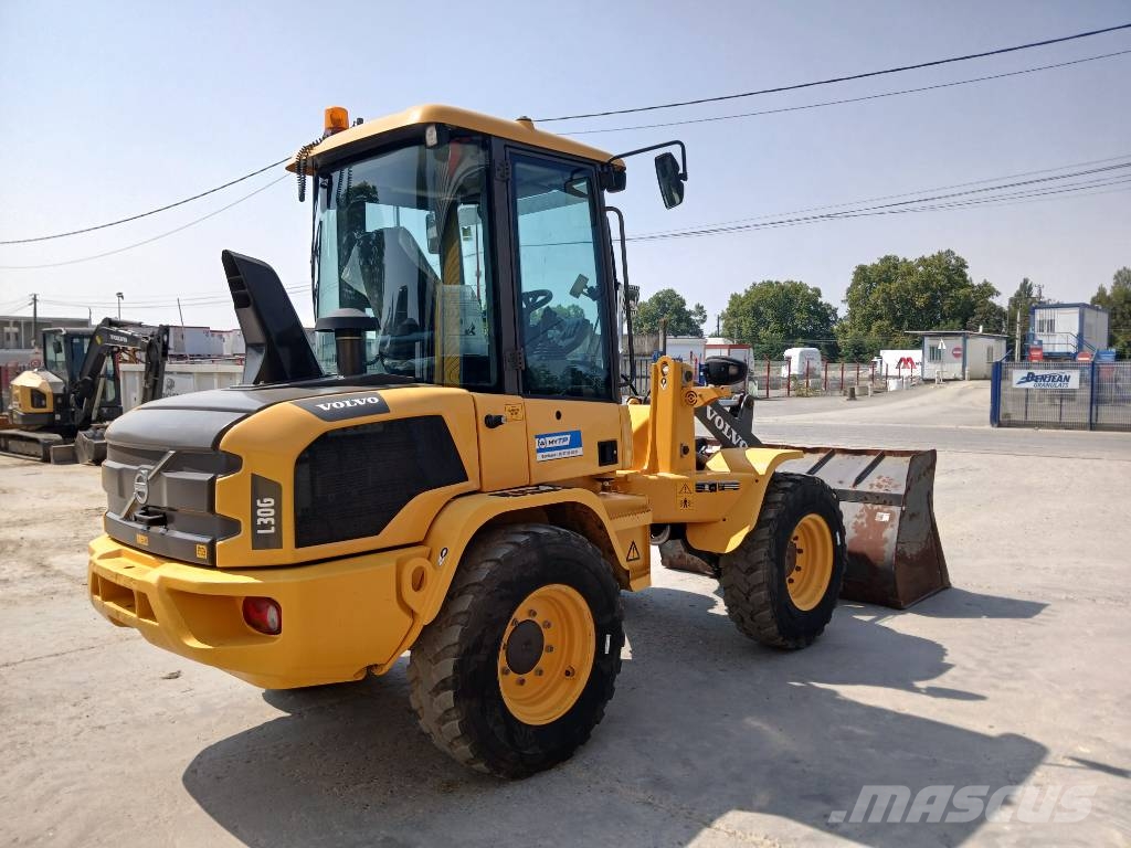 Volvo L 30 G 輪胎式裝載機