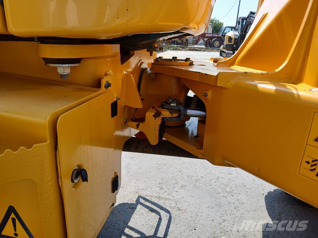 Volvo L 30 G 輪胎式裝載機
